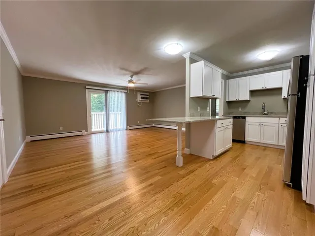 $2,250 | 395 Mendon Road, Unit A12, North Smithfield, RI 02896