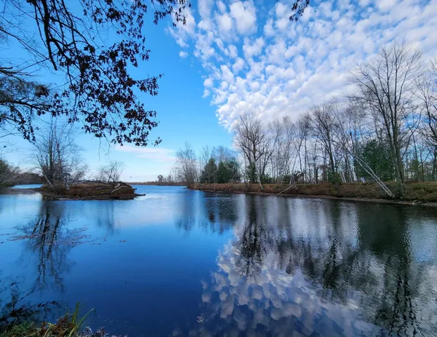 $300,000 | N1028 Chalet Drive, Waupaca, WI 54981