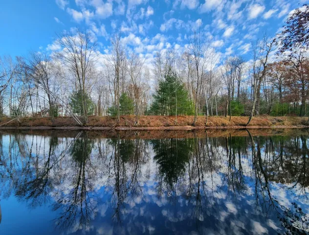 $300,000 | N1028 Chalet Drive, Waupaca, WI 54981