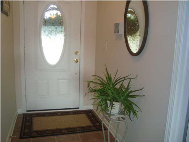 10140 Chatteris Road Evansville, IN 47725 - Photo 3 of 23