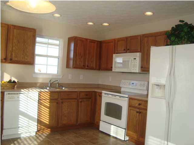 10140 Chatteris Road Evansville, IN 47725 - Photo 7 of 23