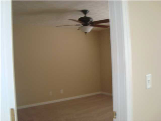 10140 Chatteris Road Evansville, IN 47725 - Photo 9 of 23