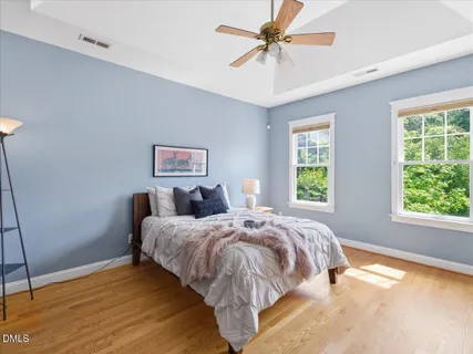 $785,000 | 913 Edgewater Circle, Chapel Hill, NC 27516