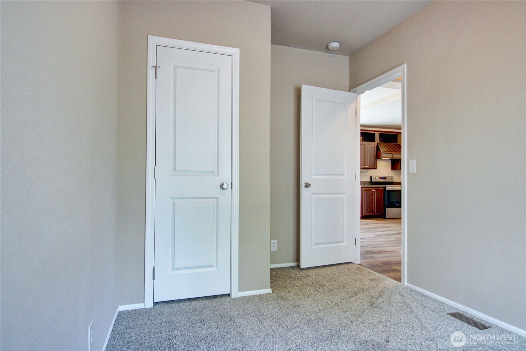 24892 Minkler Road, Unit 20 Sedro-Woolley, WA 98284 - Photo 17 of 21 Gallery Image 17