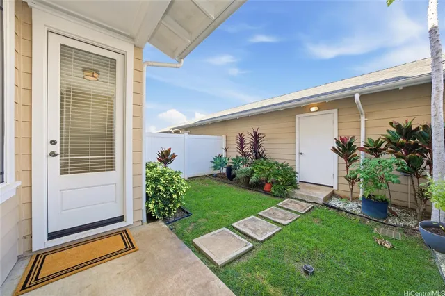 $4,500 | 91-2220 Kaiwawalo Street, Unit 111104, Ewa Beach, HI 96706