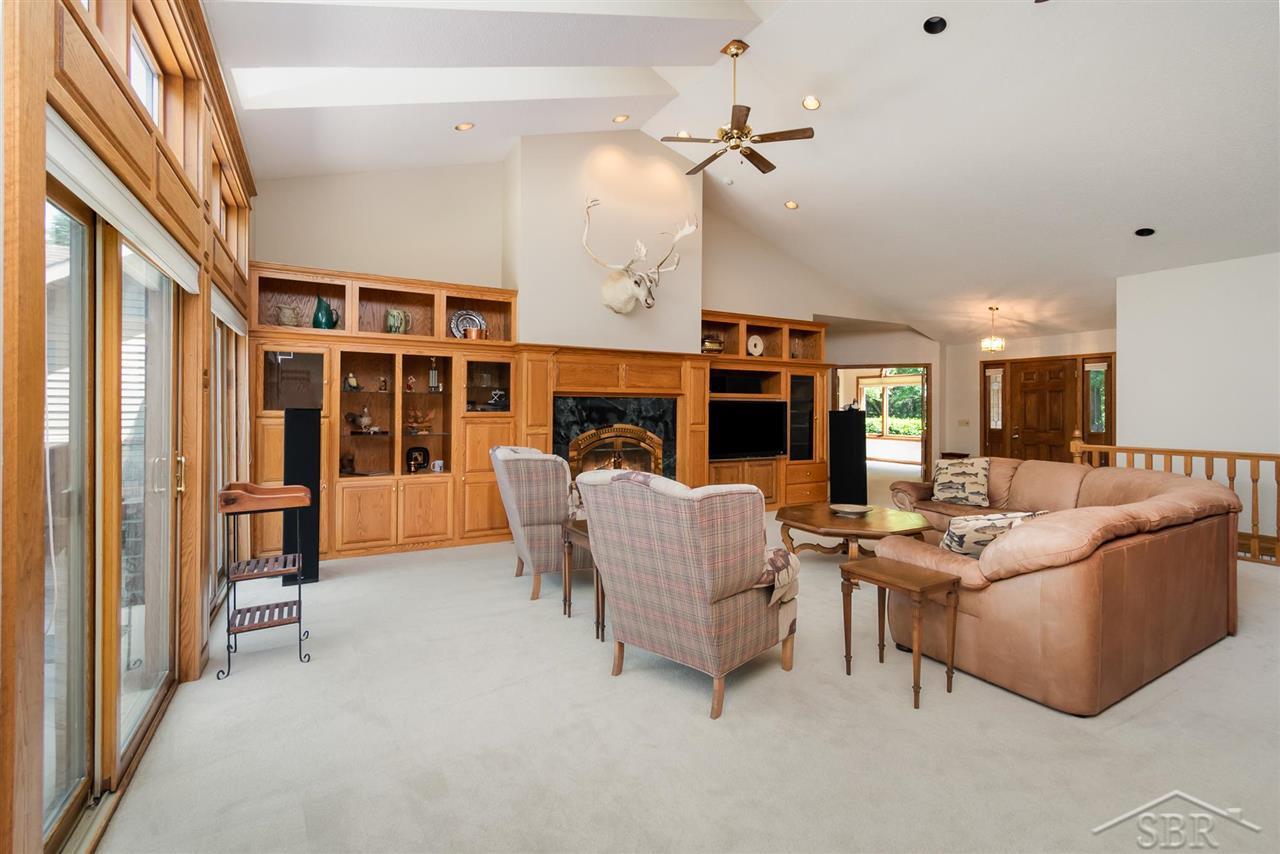 5237 North Thomas Road Freeland, MI 48623 - Photo 13 of 44