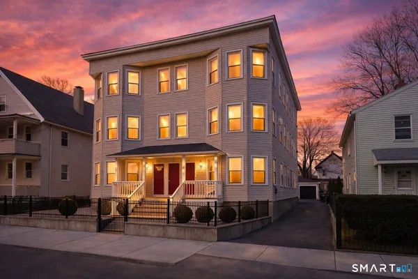 $1,700 | 1132 Hancock Avenue, Unit 3, Bridgeport, CT 06605
