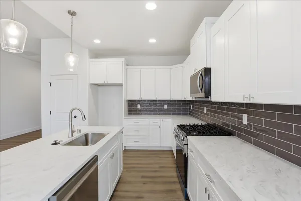 $502,850 | 21 North Country Club Drive, Unit 21, Deer Park, WA 99006