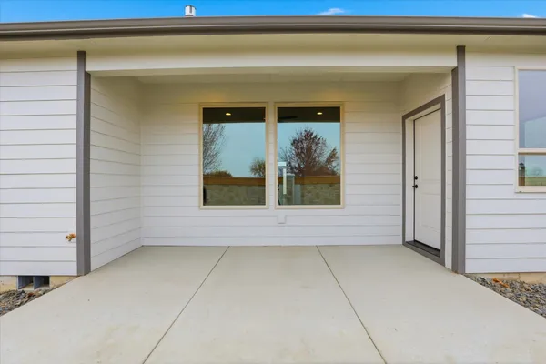 $502,850 | 21 North Country Club Drive, Unit 21, Deer Park, WA 99006