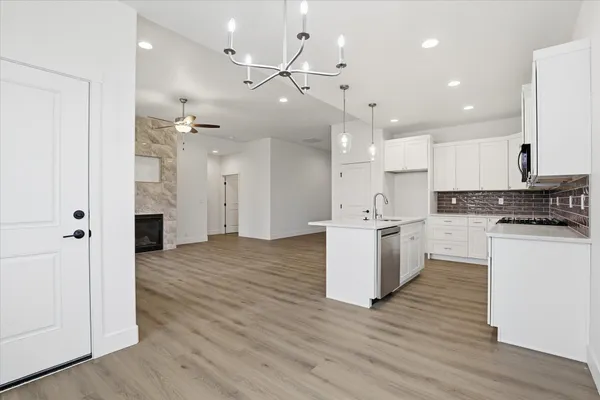 $502,850 | 21 North Country Club Drive, Unit 21, Deer Park, WA 99006