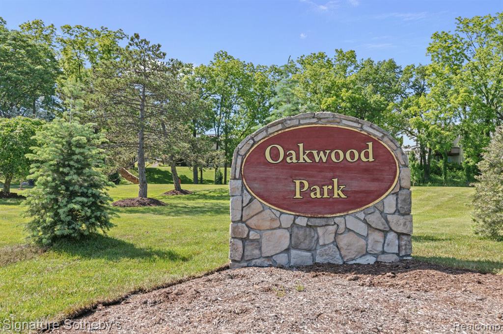 1675 Riverside Drive, Unit 12 Rochester Hills, MI 48309 - Photo 27 of 29