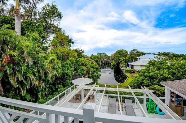 $13,500 | 1720 Spring Creek Drive, Sarasota, FL 34239