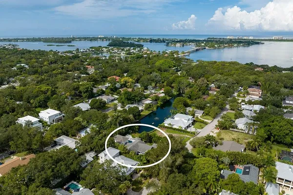 $13,500 | 1720 Spring Creek Drive, Sarasota, FL 34239