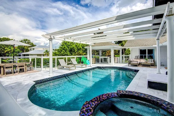 $13,500 | 1720 Spring Creek Drive, Sarasota, FL 34239