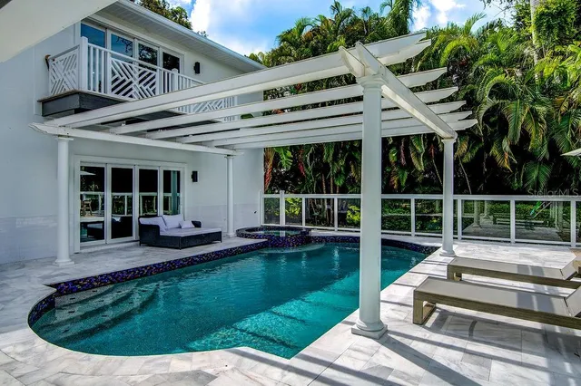 $13,500 | 1720 Spring Creek Drive, Sarasota, FL 34239