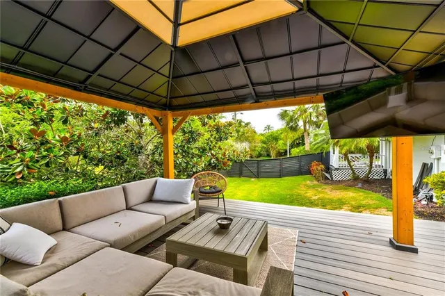 $13,500 | 1720 Spring Creek Drive, Sarasota, FL 34239