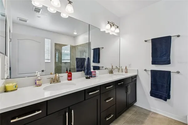 a bathroom with a shower curtain