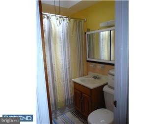 3319 Decatur Street Philadelphia, PA 19136 - Photo 7 of 12 Bathroom