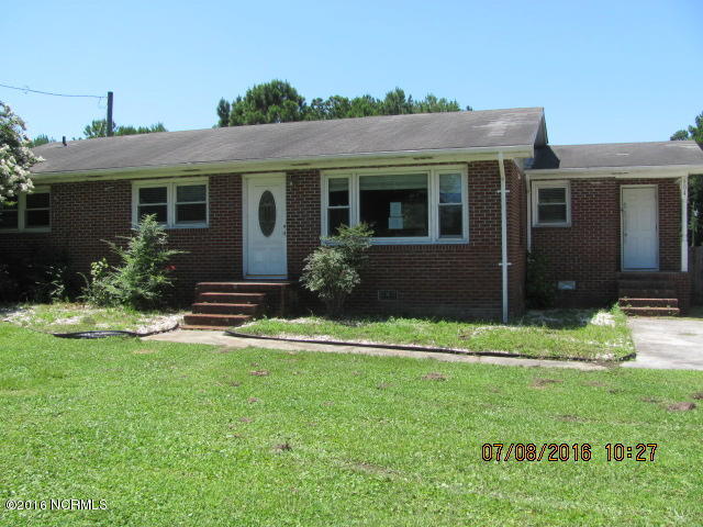 804 Sand Ridge Road Hubert, NC 28539 - Photo 1 of 13 A Front View