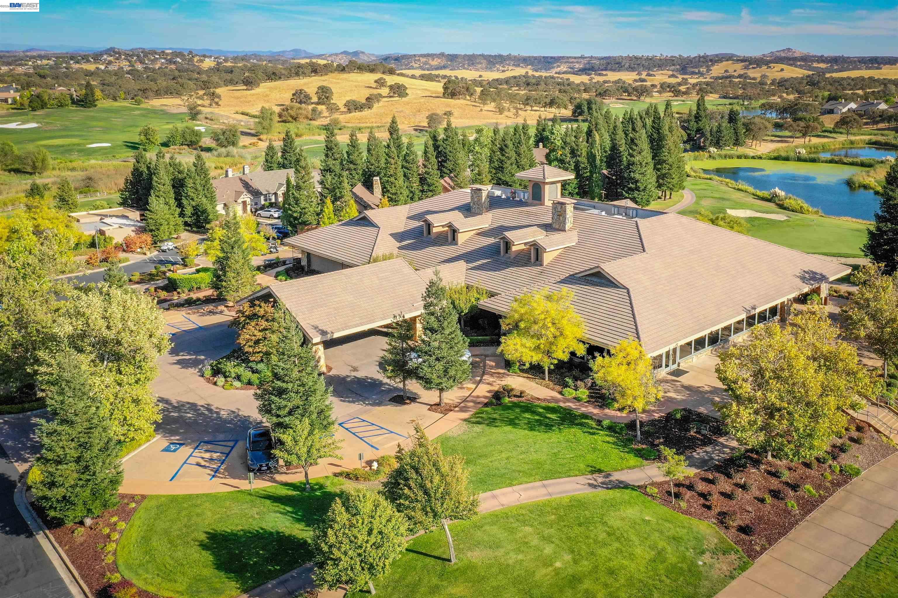 345 Hawk Ridge Copperopolis, CA 95228 - Photo 3 of 5 Gallery Image 3