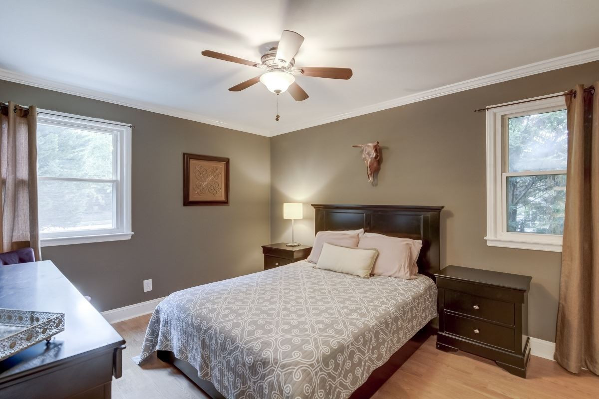 429 East Millbrook Road Raleigh, NC 27609 - Photo 20 of 25 Photo 20