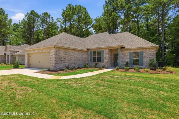 $363,800 | 222 New Haven Lane, Brandon, MS 39042