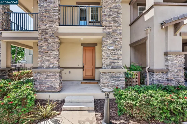 $949,000 | 24552 Autumn Mist Way, Hayward, CA 94544