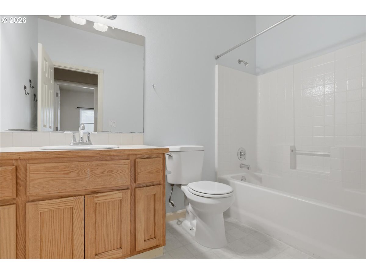 2131 Northwest Fargo Loop Camas, WA 98607 - Photo 17 of 32