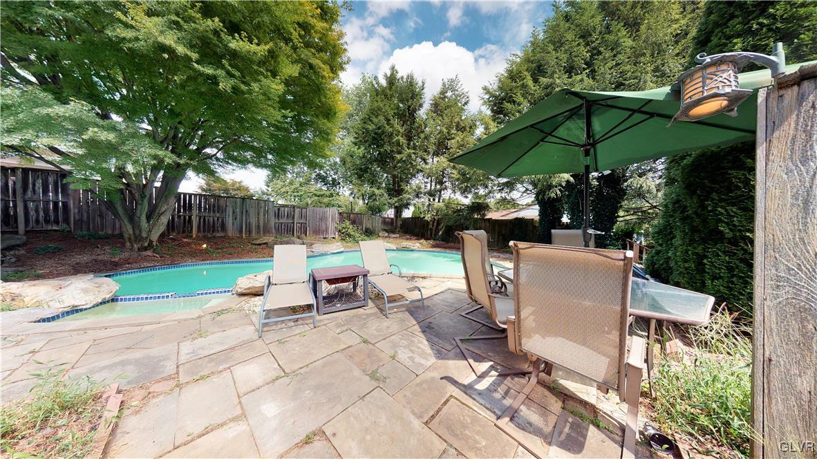 13 Dusty Road Easton, PA 18045 - Photo 27 of 31 Patio by the pool