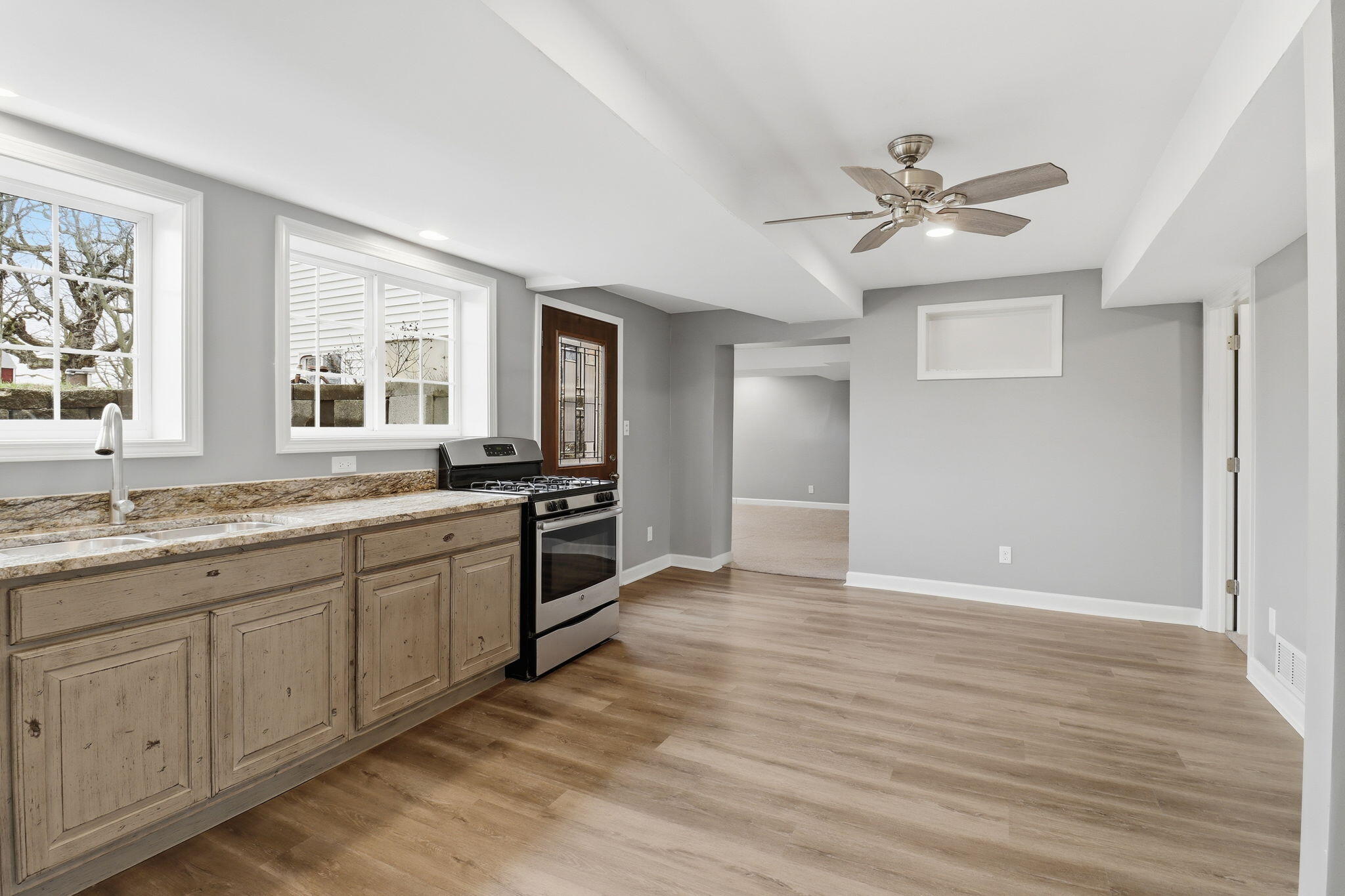 10415 22nd Avenue Pleasant Prairie, WI 53158 - Photo 21 of 29 21-web-or-mls-IMG_6225