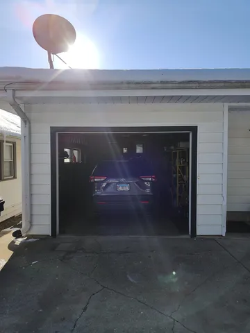 a view of a livingroom with a fireplace