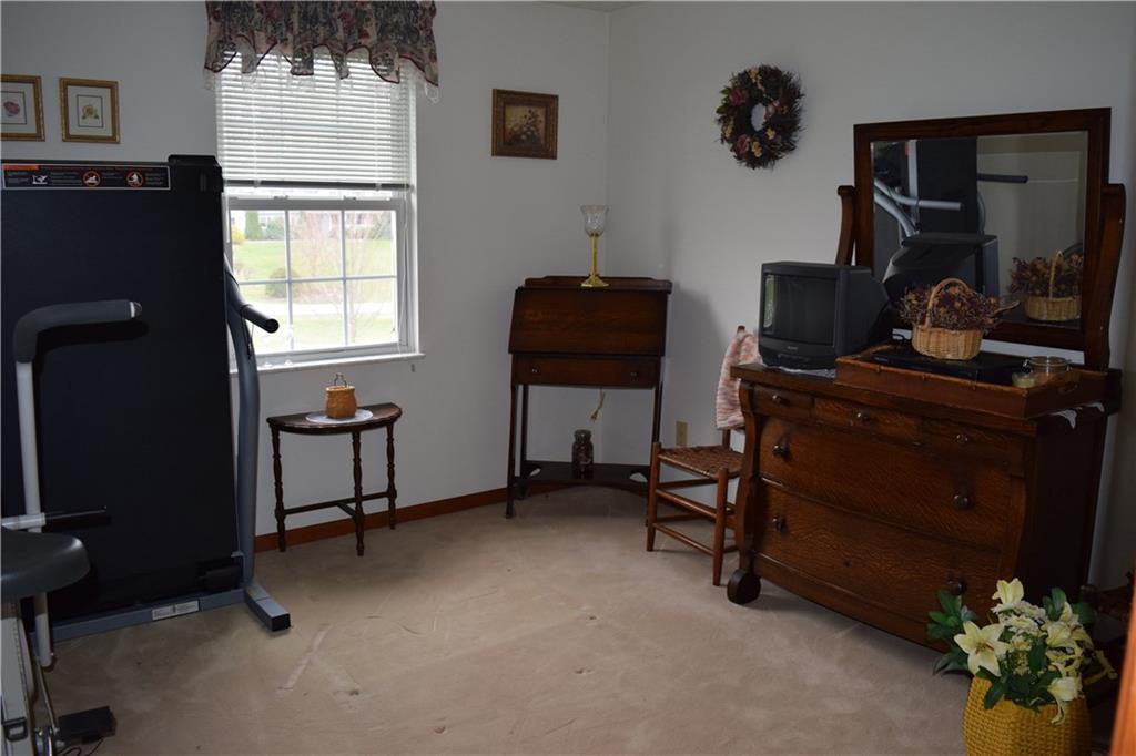 231 West Jefferson Road Butler, PA 16002 - Photo 11 of 17