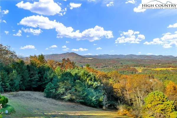 a view of a houses with sky view