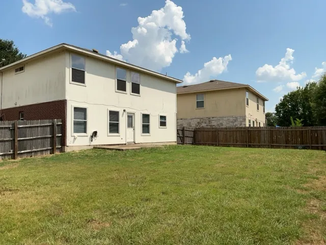 $1,675 | 1005 Bluff Meadow Cove, Georgetown, TX 78626