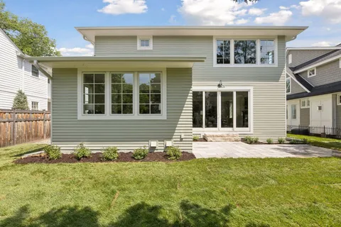 $3,250,000 | 5224 Oaklawn Avenue, Edina, MN 55424