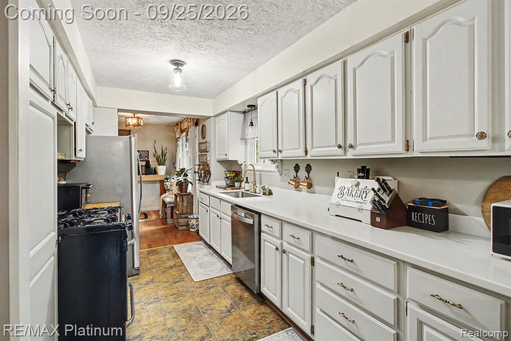 5338 King Road Howell, MI 48843 - Photo 11 of 30 Gallery Image 11