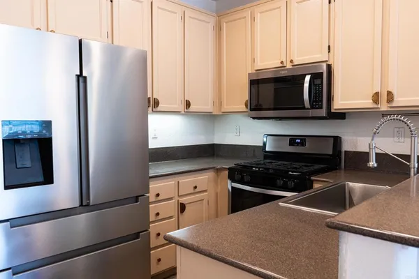 $4,299 | 1313 Mother Lode Way, Unit 3, Chula Vista, CA 91913