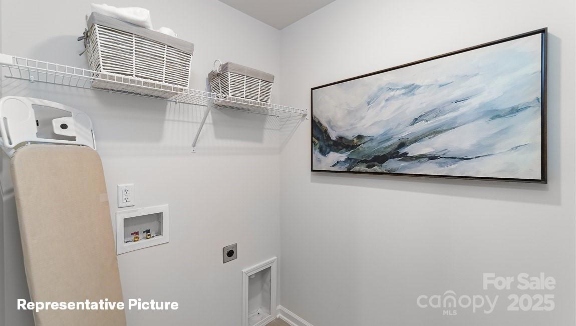 195 Superstar Street Salisbury, NC 28147 - Photo 33 of 35 a view of a hallway with workspace