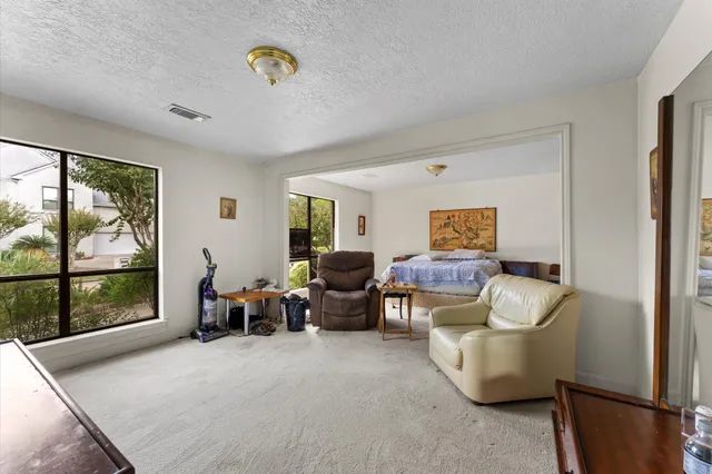 $849,500 | 8103 Lake Edge Court, Houston, TX 77071