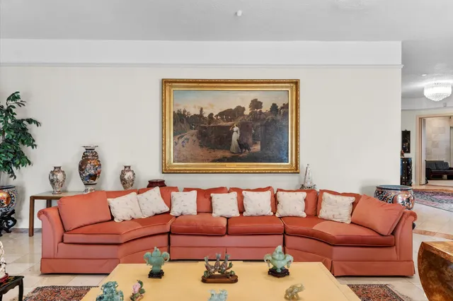 $849,500 | 8103 Lake Edge Court, Houston, TX 77071