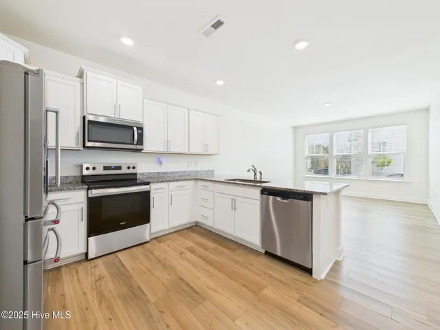 $1,850 | 458 Channel Drop Drive, Clayton, NC 27520