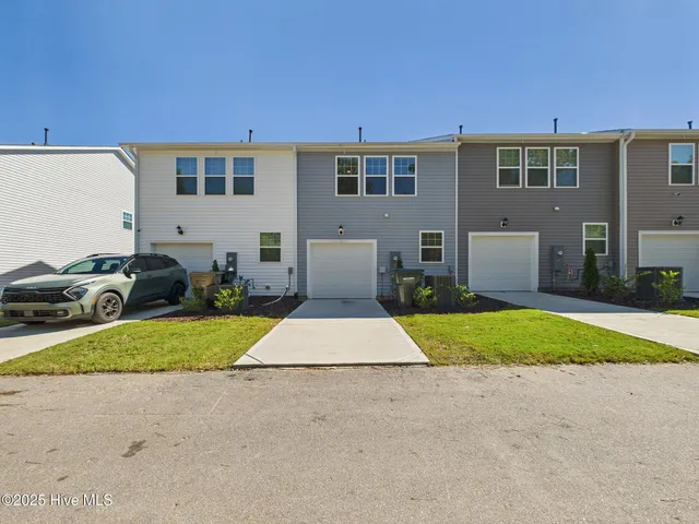 $1,850 | 458 Channel Drop Drive, Clayton, NC 27520