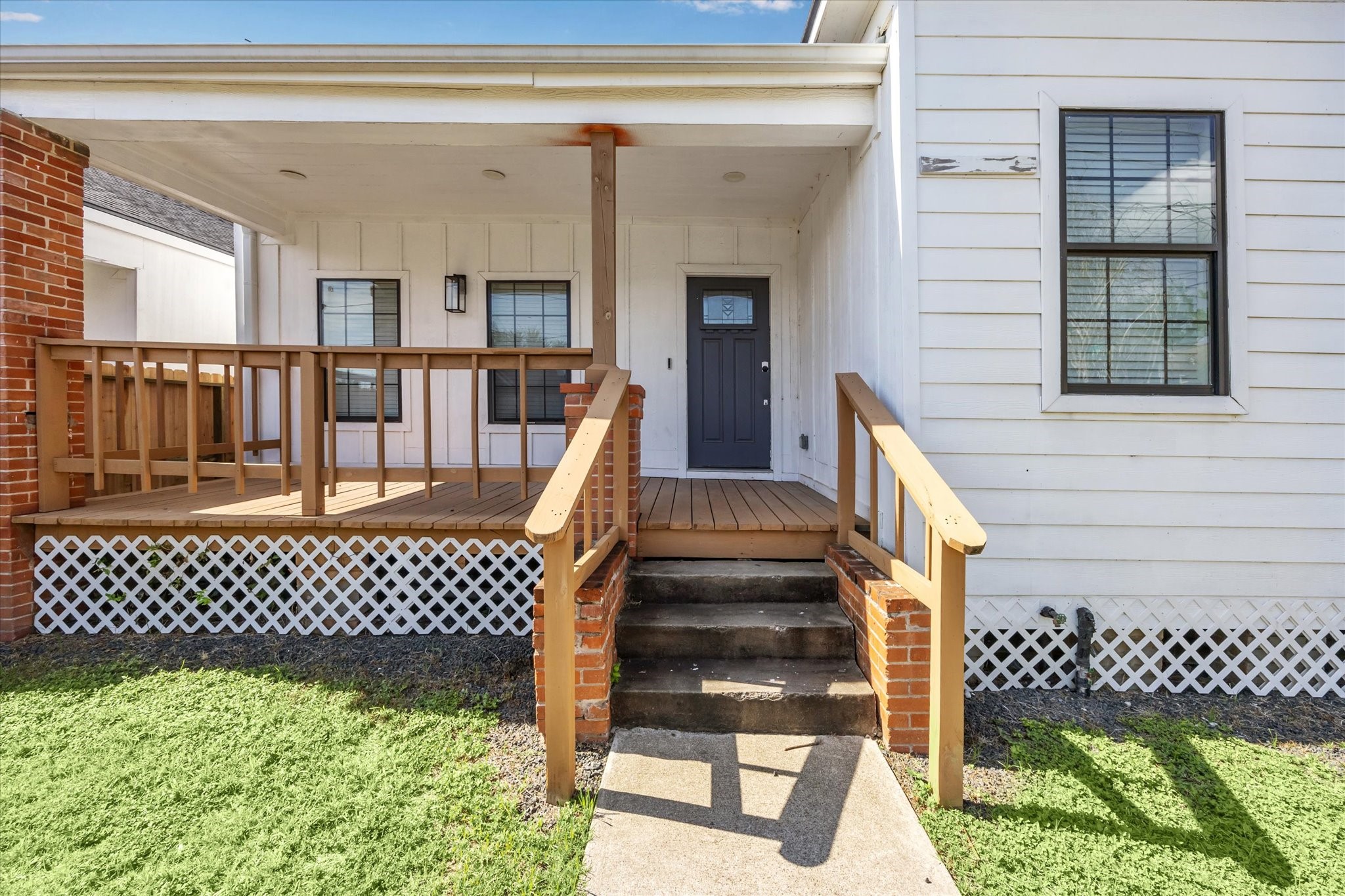 2302 Sumpter Street, Unit 1 Houston, TX 77026 - Photo 3 of 16