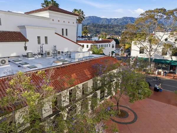 $7,000 | 2 West De La Guerra Street, Unit B, Santa Barbara, CA 93101