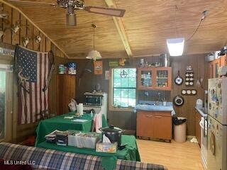 1614 Perry Chapel Road Ashland, MS 38603 - Photo 41 of 48 inside cabin