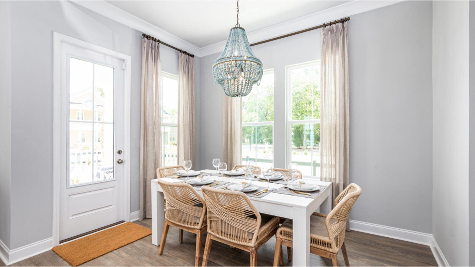 215 Witherspoon Street Summerville, SC 29486 - Photo 3 of 11 Rutledge dining