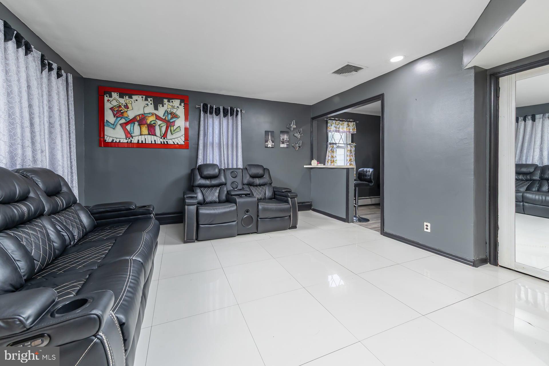 500 North Forklanding Road Maple Shade, NJ 08052 - Photo 4 of 18 Gallery Image 4