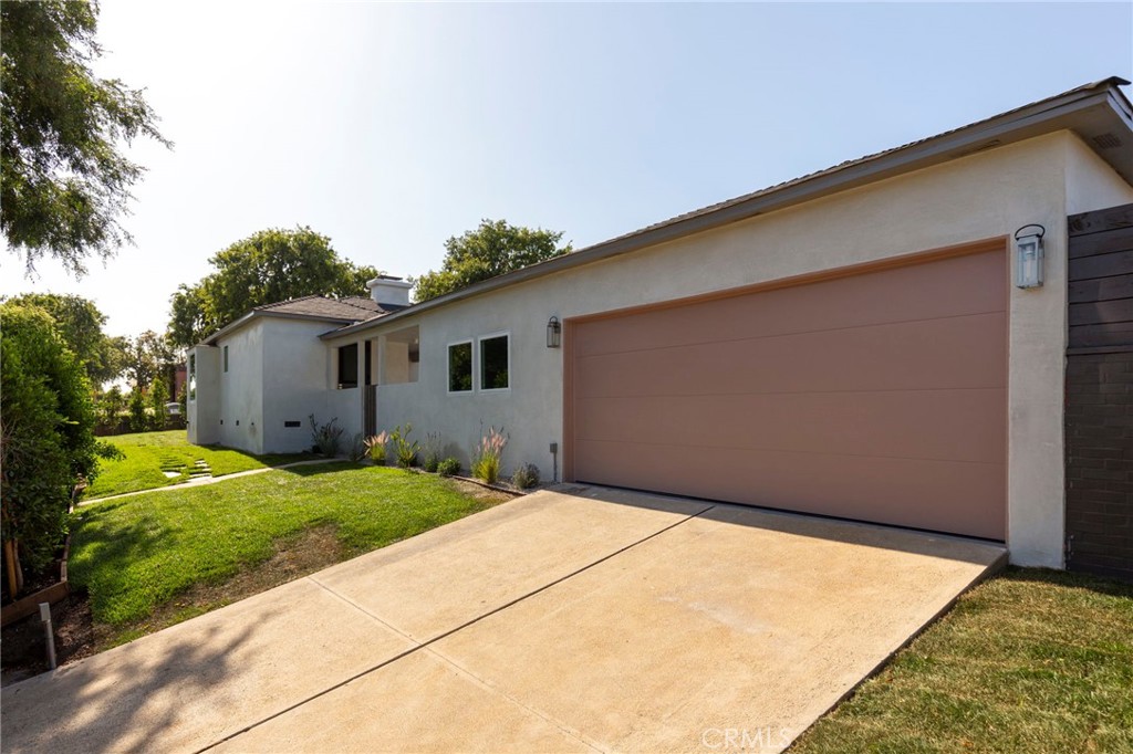 3554 South Sycamore Avenue Los Angeles, CA 90016 - Photo 25 of 28