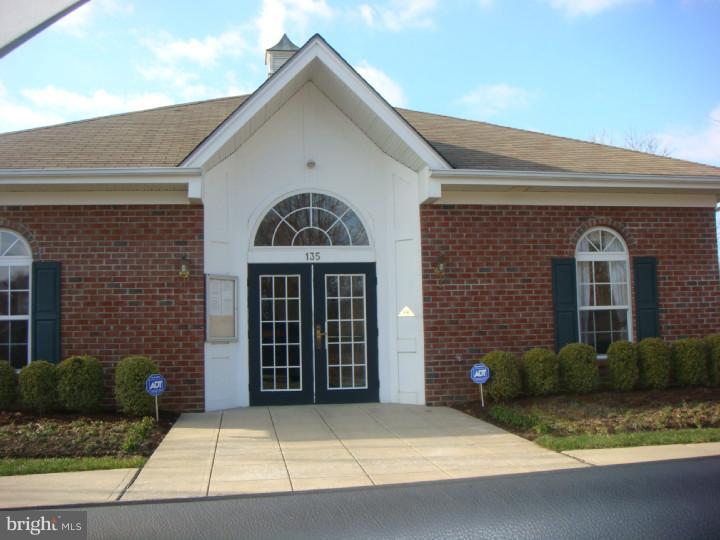 39 Warwick Road Princeton Junction, NJ 08550 - Photo 15 of 15 Club House