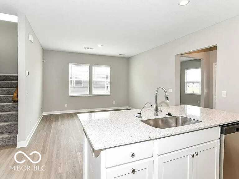 1936 Rowena Lane Westfield, IN 46074 - Photo 6 of 32